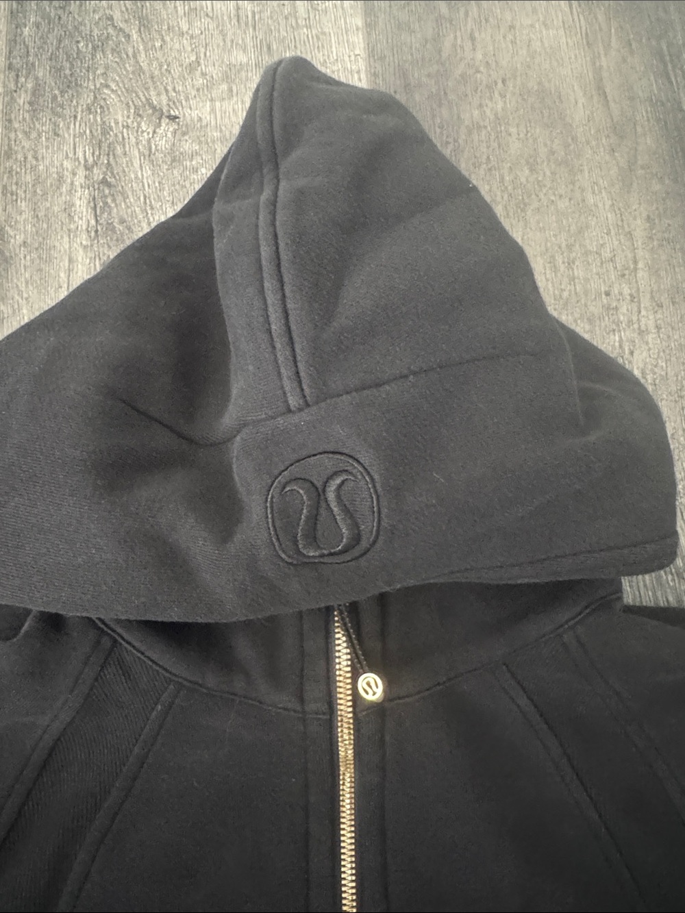Lululemon Scuba Oversized Half-Zip Hoodie Black/GOLD XS/S - Picture 2 of 6